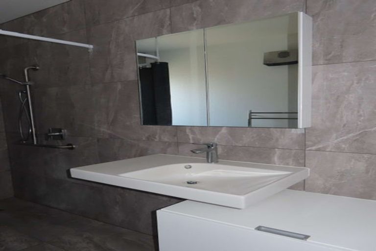 Photo of property in 4/10 Radnor Street, St Albans, Christchurch, 8014