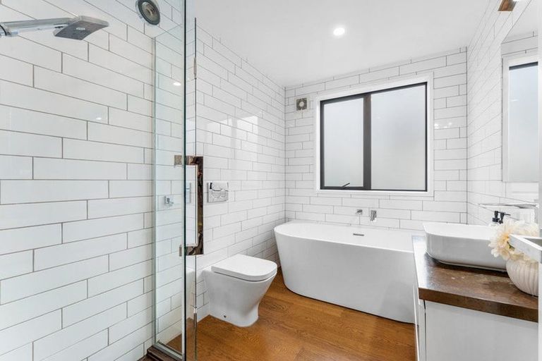 Photo of property in 339 Ridge Road, Paremoremo, Albany, 0793