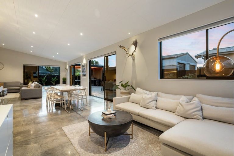 Photo of property in 107 Wattle Place, Whangamata, 3620