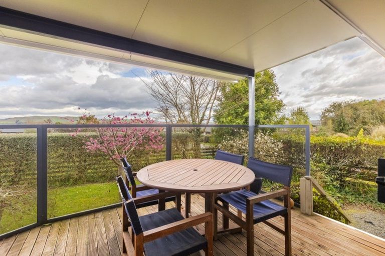 Photo of property in 208 Porangahau Road, Waipukurau, 4200