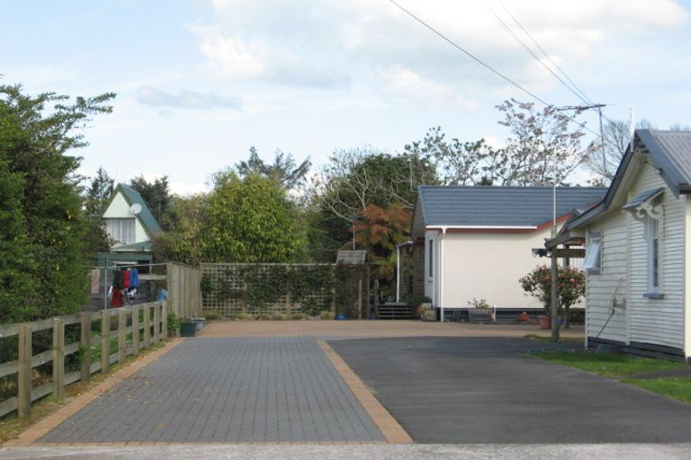 Photo of property in 6a Holden Avenue, Holdens Bay, Rotorua, 3010