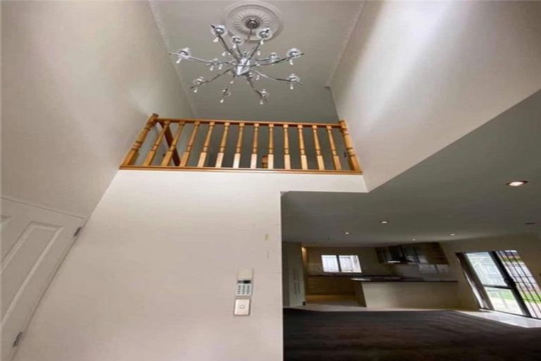 Photo of property in 89 Wallace Road, Mangere Bridge, Auckland, 2022