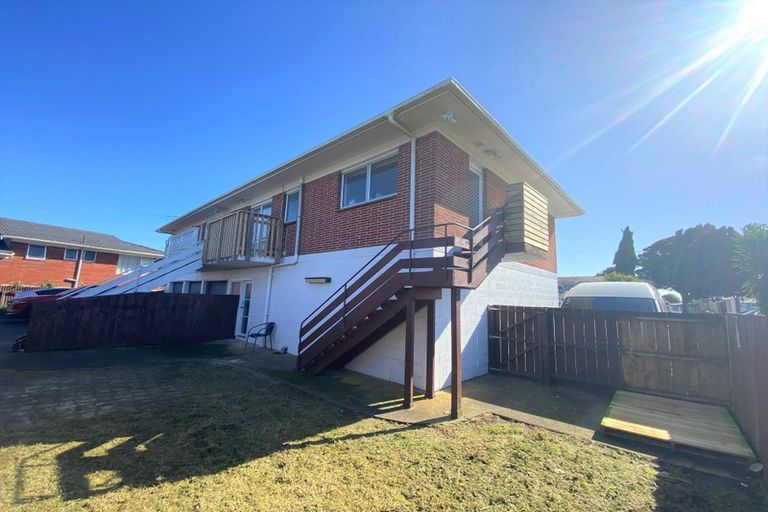 Photo of property in 8/14 Ihaka Place, Papatoetoe, Auckland, 2104