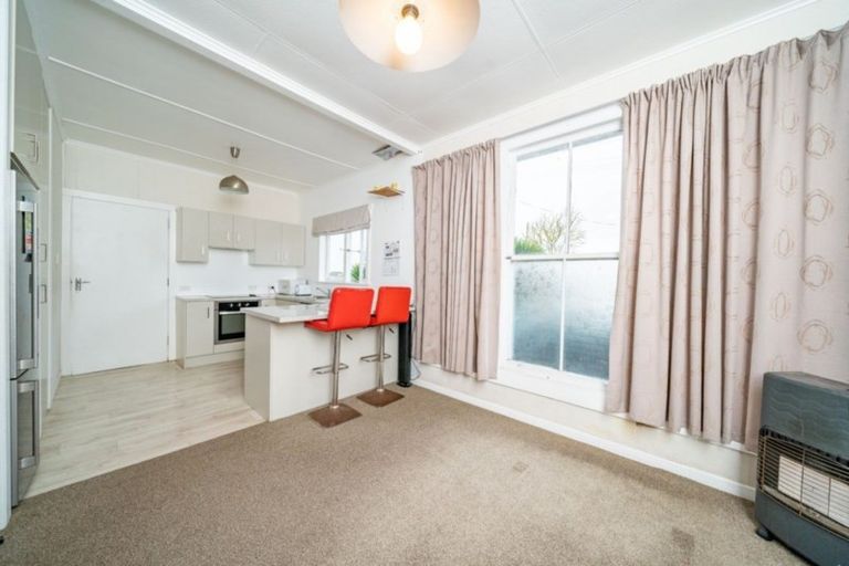 Photo of property in 10 Orchard East Road, Ngatea, 3503