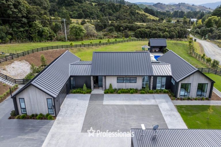 Photo of property in 478 Katherine Mansfield Drive, Blue Mountains, Upper Hutt, 5371