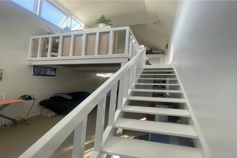 Photo of property in Pitarua Court, 4/11 Pitarua Street, Thorndon, Wellington, 6011