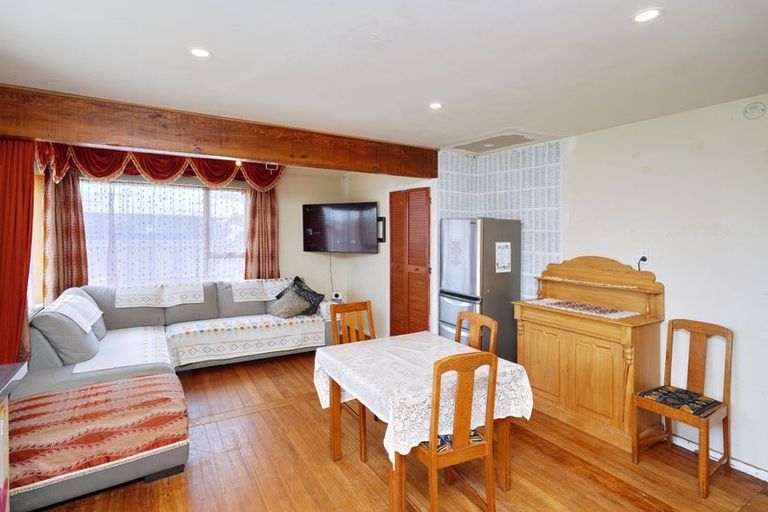 Photo of property in 171 Wainoni Road, Avondale, Christchurch, 8061