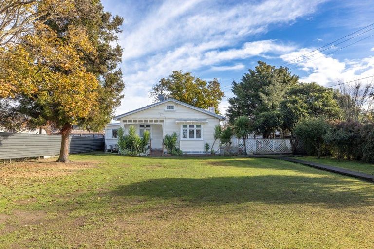 Photo of property in 38 Brogden Street, Otane, 4202