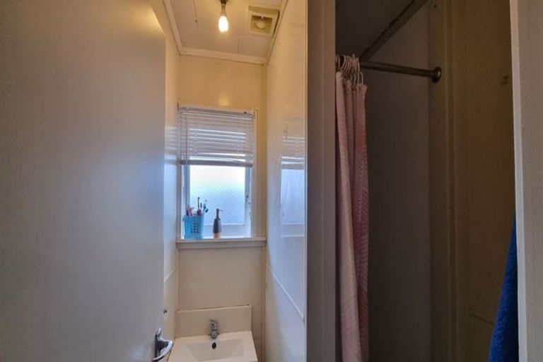 Photo of property in 2/63 Alfriston Road, Manurewa East, Auckland, 2102