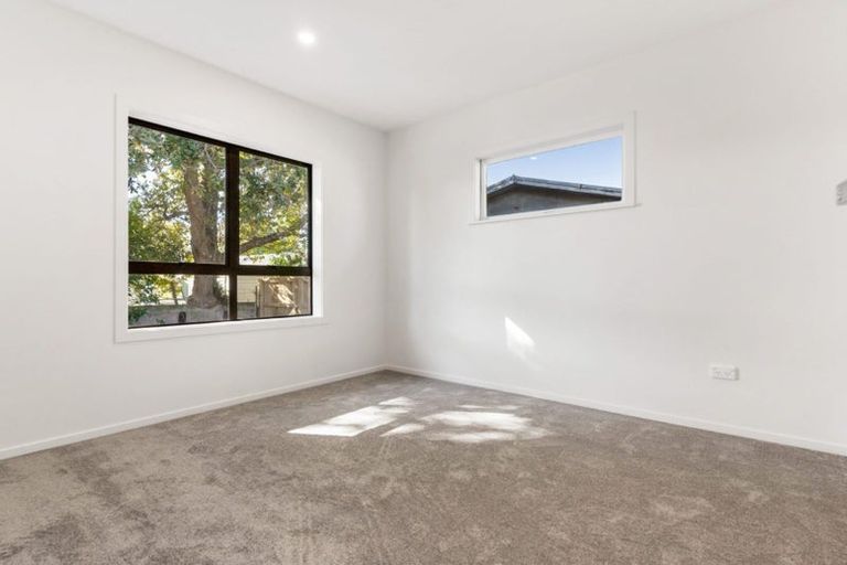 Photo of property in 9 Snell Avenue, Papakura, 2110