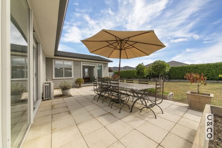 Photo of property in 12 Pohutukawa Parade, Riverhead, 0820