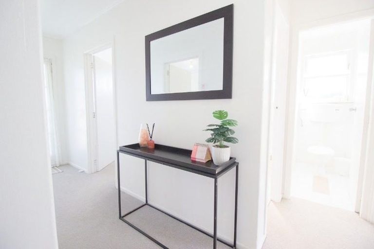 Photo of property in 70 Fisher Crescent, Otara, Auckland, 2023