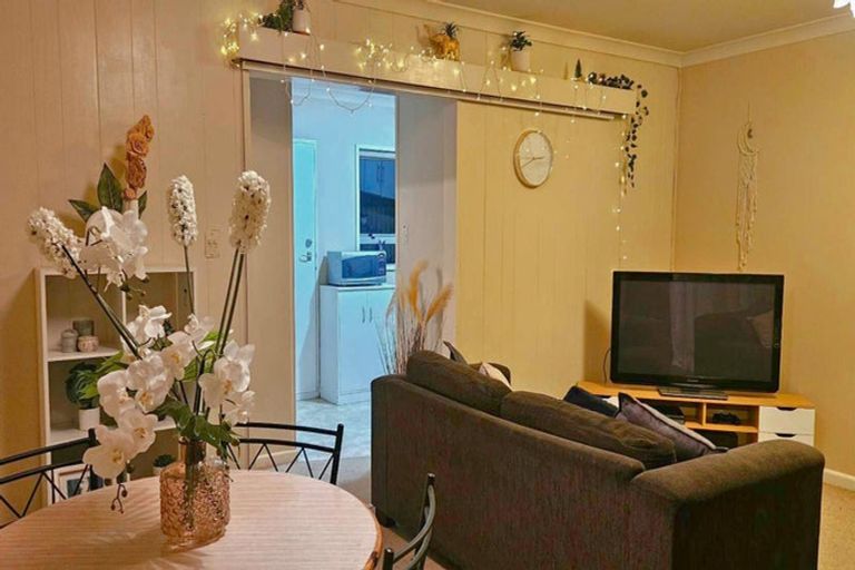 Photo of property in 3/10 Lane Street, Woolston, Christchurch, 8023