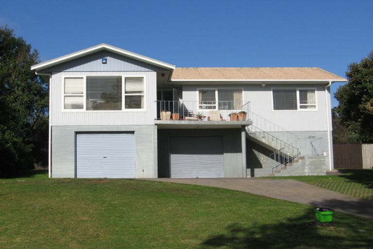 Photo of property in 61 Willoughby Avenue, Howick, Auckland, 2014