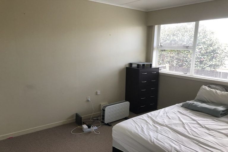Photo of property in 25 Watson Street, Strandon, New Plymouth, 4312
