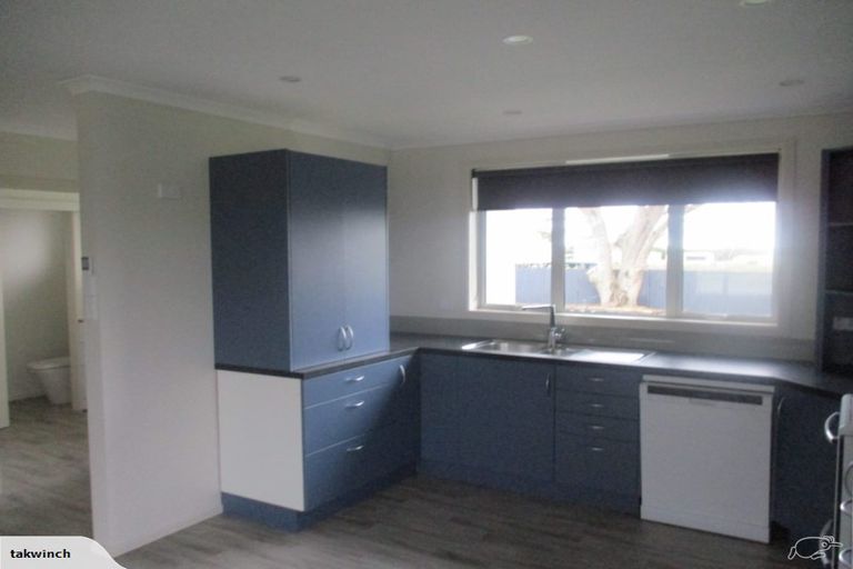 Photo of property in 6 Maddren Street, Winchester, 7985