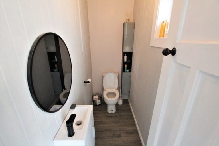 Photo of property in 21 West Road, Tokoroa, 3491