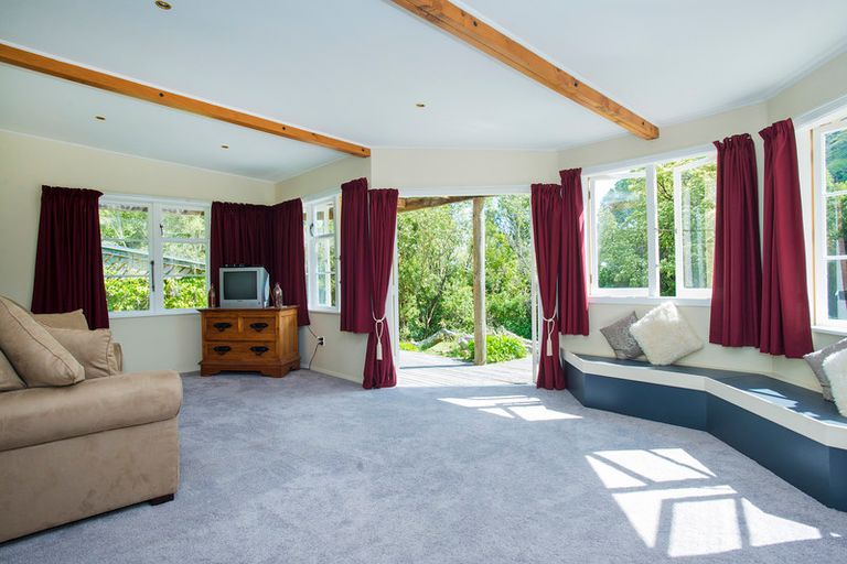 Photo of property in 240 Rockhill Road, Waerengaokuri, Manutuke, 4072