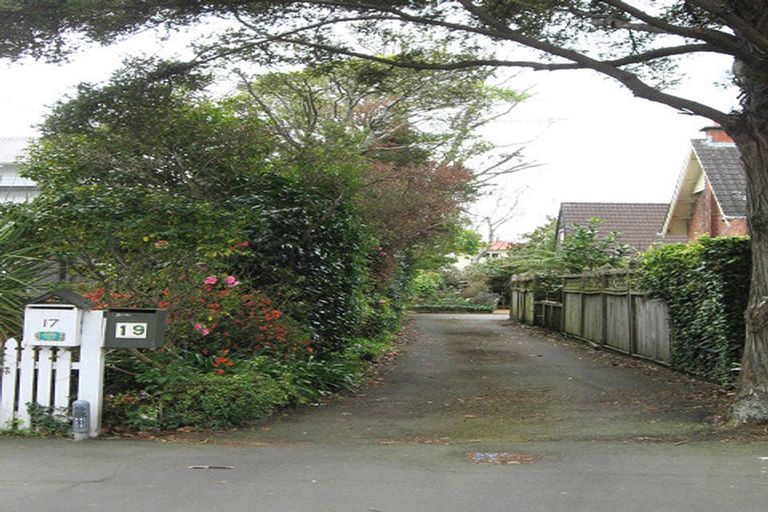 Photo of property in 19 Batt Street, West End, Palmerston North, 4410