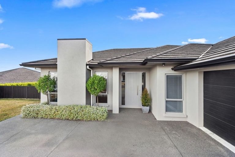 Photo of property in 9 Miranda Place, Flagstaff, Hamilton, 3210