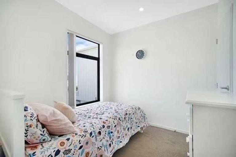 Photo of property in 55 Battalion Drive, Papakura, 2110