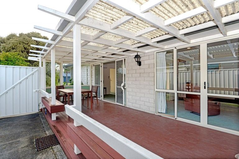 Photo of property in 56 Potae Avenue, Lytton West, Gisborne, 4010