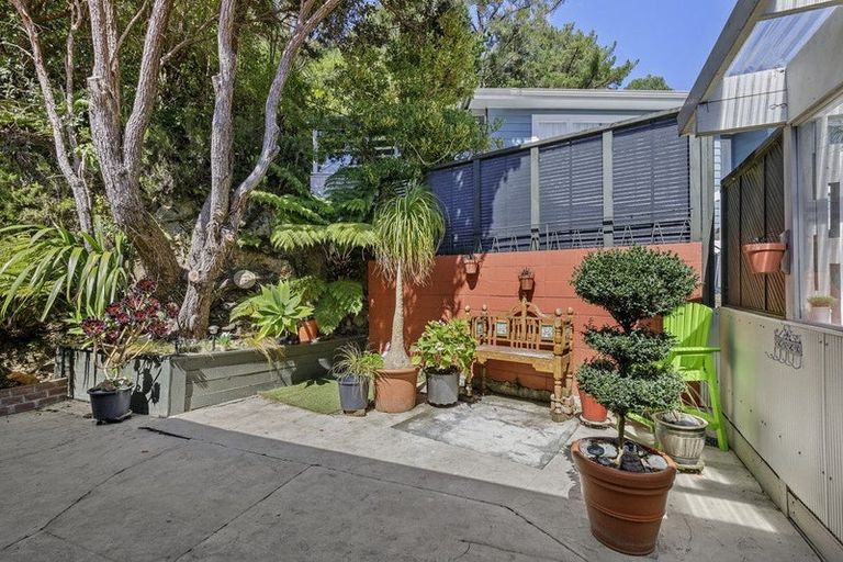 Photo of property in 12 Willcox Grove, Naenae, Lower Hutt, 5011