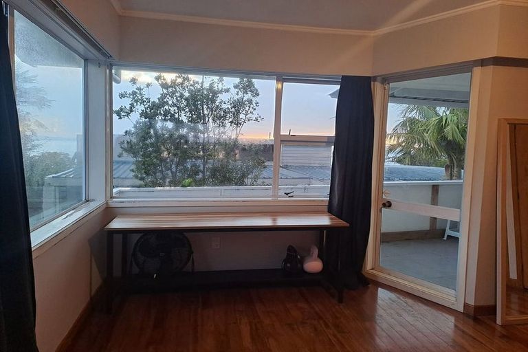 Photo of property in 1/142 Clovelly Road, Bucklands Beach, Auckland, 2012