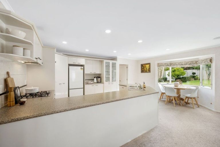 Photo of property in 25 Santa Ana Drive, Dannemora, Auckland, 2016