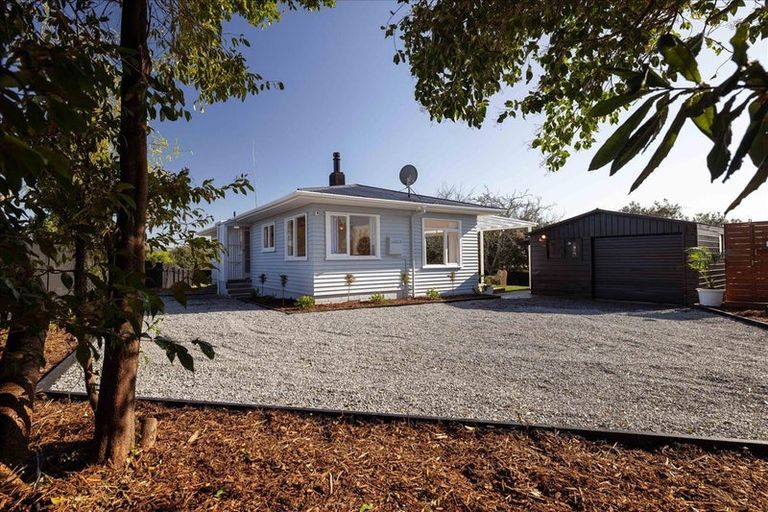 Photo of property in 19 Dunlop Road, Te Puke, 3119