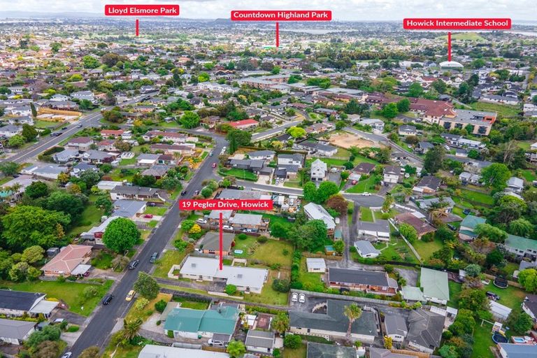 Photo of property in 1-2/19 Pegler Drive, Howick, Auckland, 2014