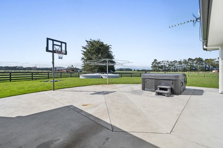 Photo of property in 36 Nannestads Line, Bunnythorpe, Palmerston North, 4775