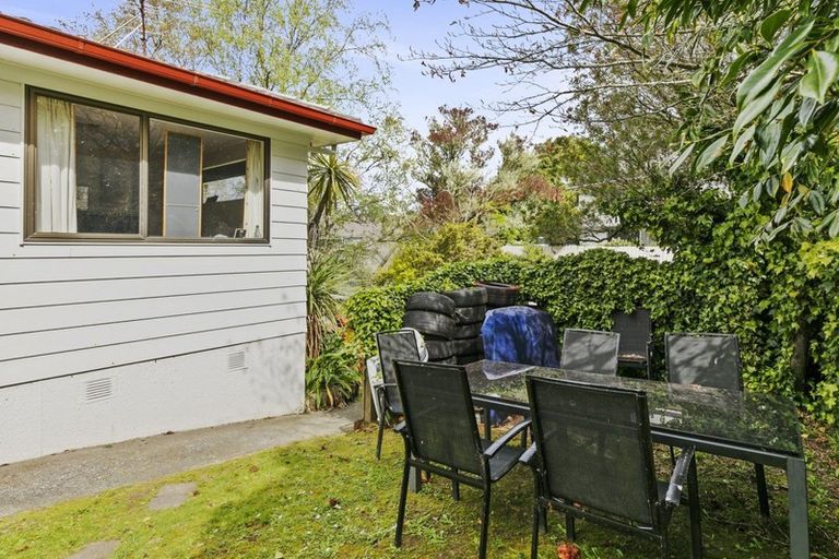 Photo of property in 55 Viewmont Drive, Harbour View, Lower Hutt, 5010