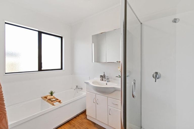 Photo of property in 43 Balmerino Crescent, Pukete, Hamilton, 3200