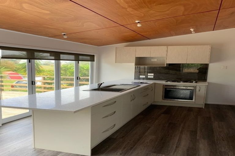 Photo of property in 186 Maunsell Road, Port Waikato, Tuakau, 2695