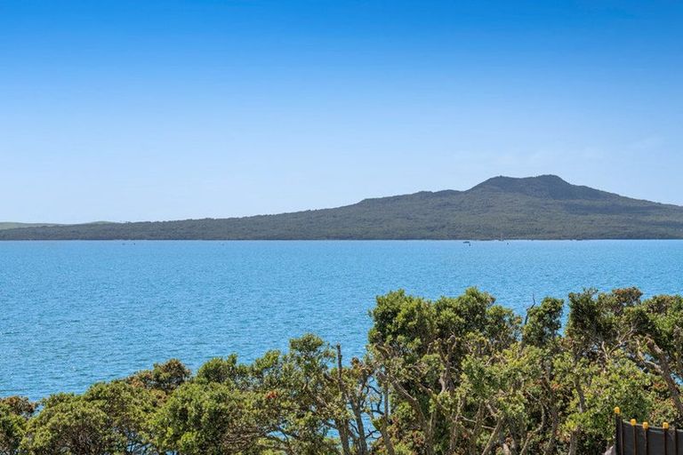 Photo of property in 5 Kitchener Road, Takapuna, Auckland, 0622