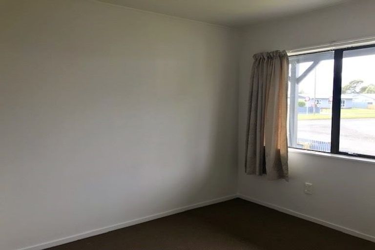 Photo of property in 43 Ramsey Crescent, Flaxmere, Hastings, 4120