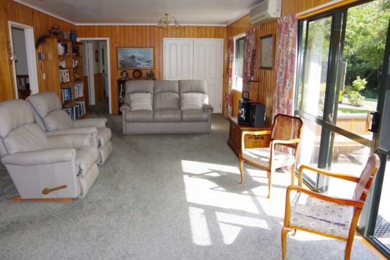 Photo of property in 529 Whangamata Road, Kinloch, Taupo, 3377
