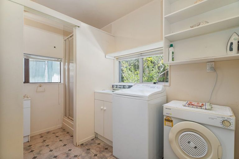 Photo of property in 11 Parkland Place, Whitianga, 3510