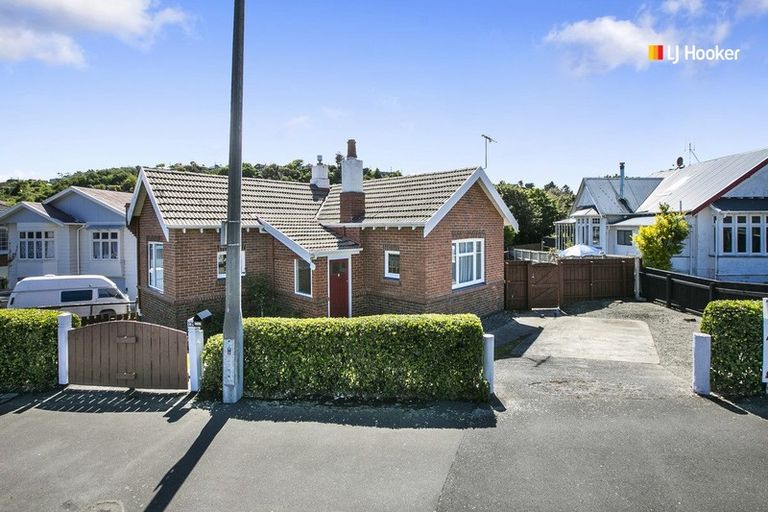 Photo of property in 135 Musselburgh Rise, Musselburgh, Dunedin, 9013