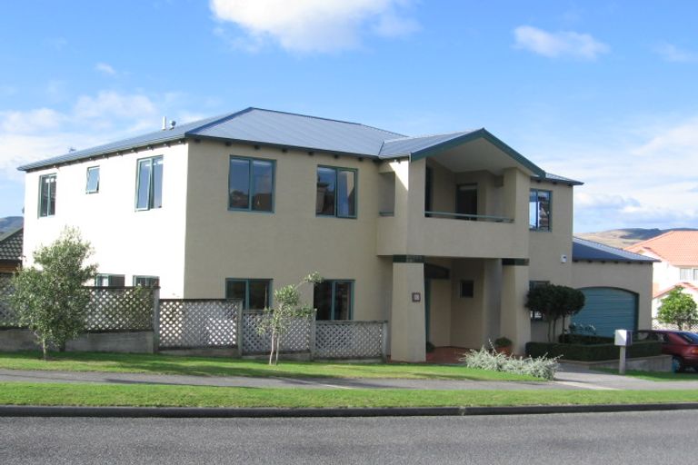 Photo of property in 10 Waverton Terrace, Churton Park, Wellington, 6037