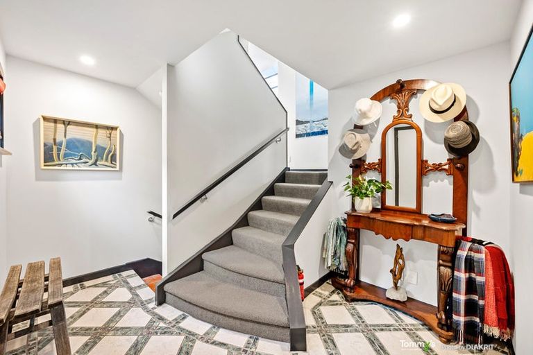 Photo of property in 5d Raroa Road, Kelburn, Wellington, 6012