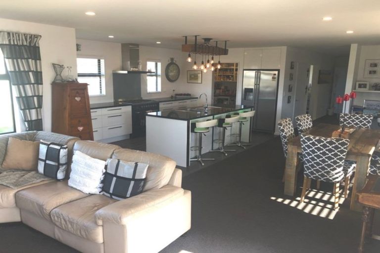 Photo of property in 37 Te Korari Street, Marshland, Christchurch, 8083