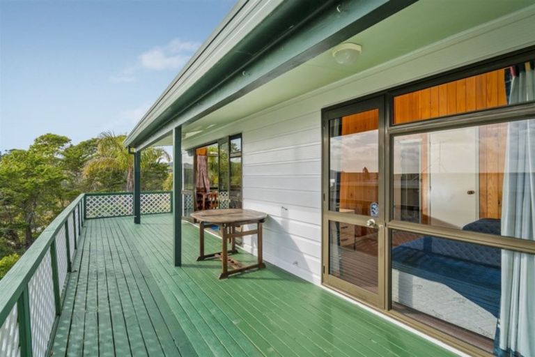 Photo of property in 15 Gray Avenue, Kuaotunu West, Whitianga, 3592