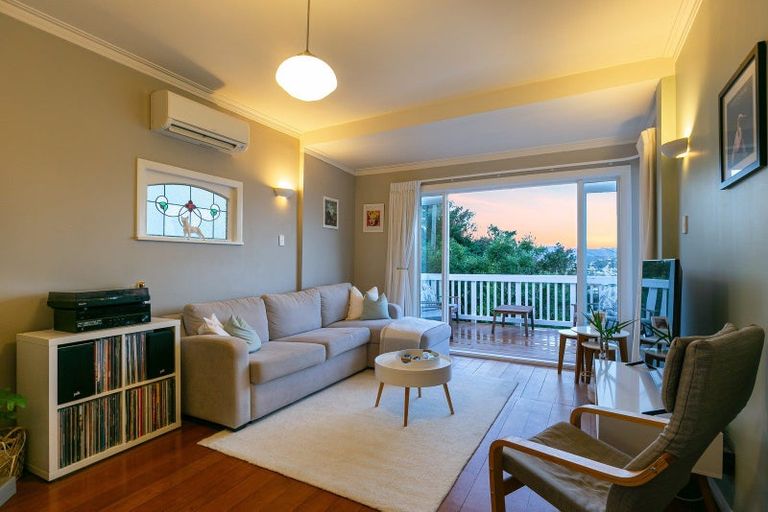 Photo of property in 33 Buckingham Street, Melrose, Wellington, 6023
