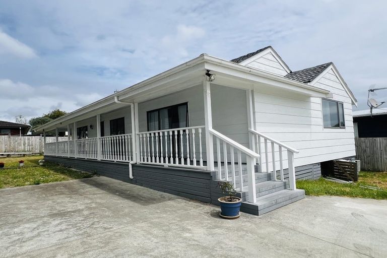 Photo of property in 14a Marendellas Drive, Bucklands Beach, Auckland, 2014
