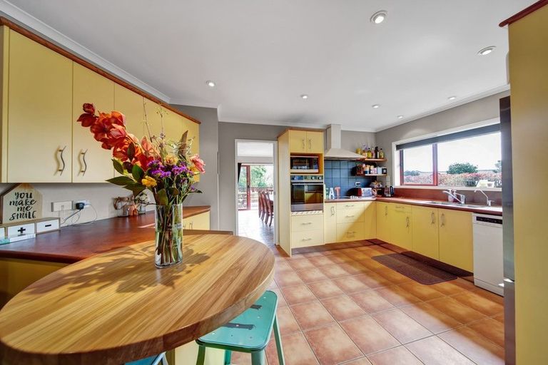 Photo of property in 19d Shelter Grove, Frankleigh Park, New Plymouth, 4310