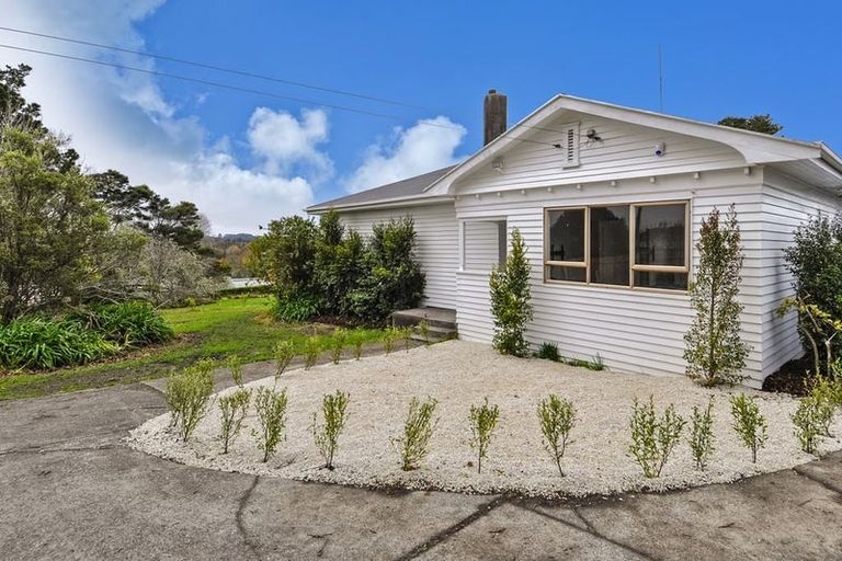 Photo of property in 56 Jeffs Road, Dairy Flat, Albany, 0794