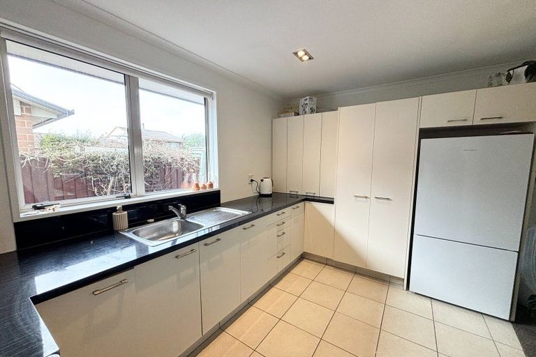 Photo of property in 1/71 Brougham Street, Addington, Christchurch, 8024