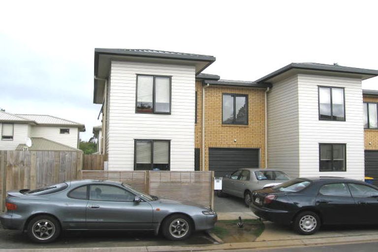 Photo of property in 11 Verdale Circle, Glen Eden, Auckland, 0602